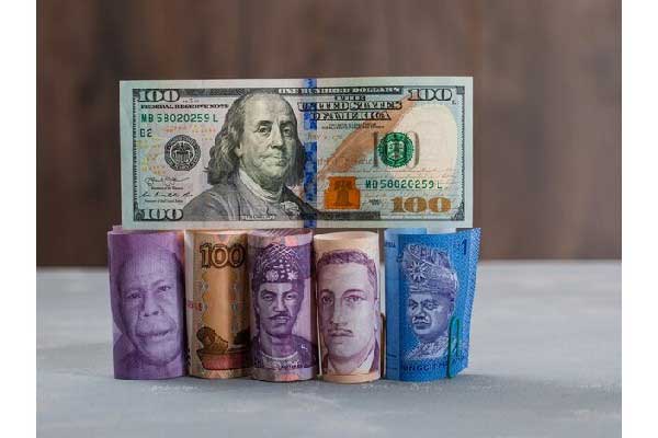 张津镭：黄金围绕5200拉锯，区间操作等待新催化剂